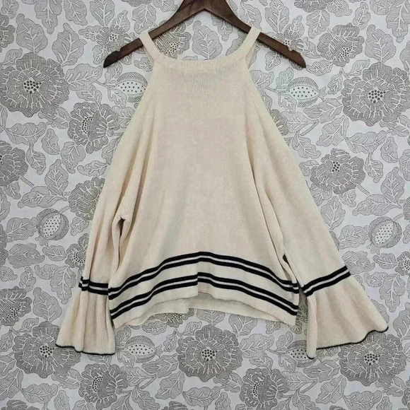 Knitted Linen Blend Cold Shoulder Knit Top With Flare Sleeves & Striped Hem - Picture 2 of 9